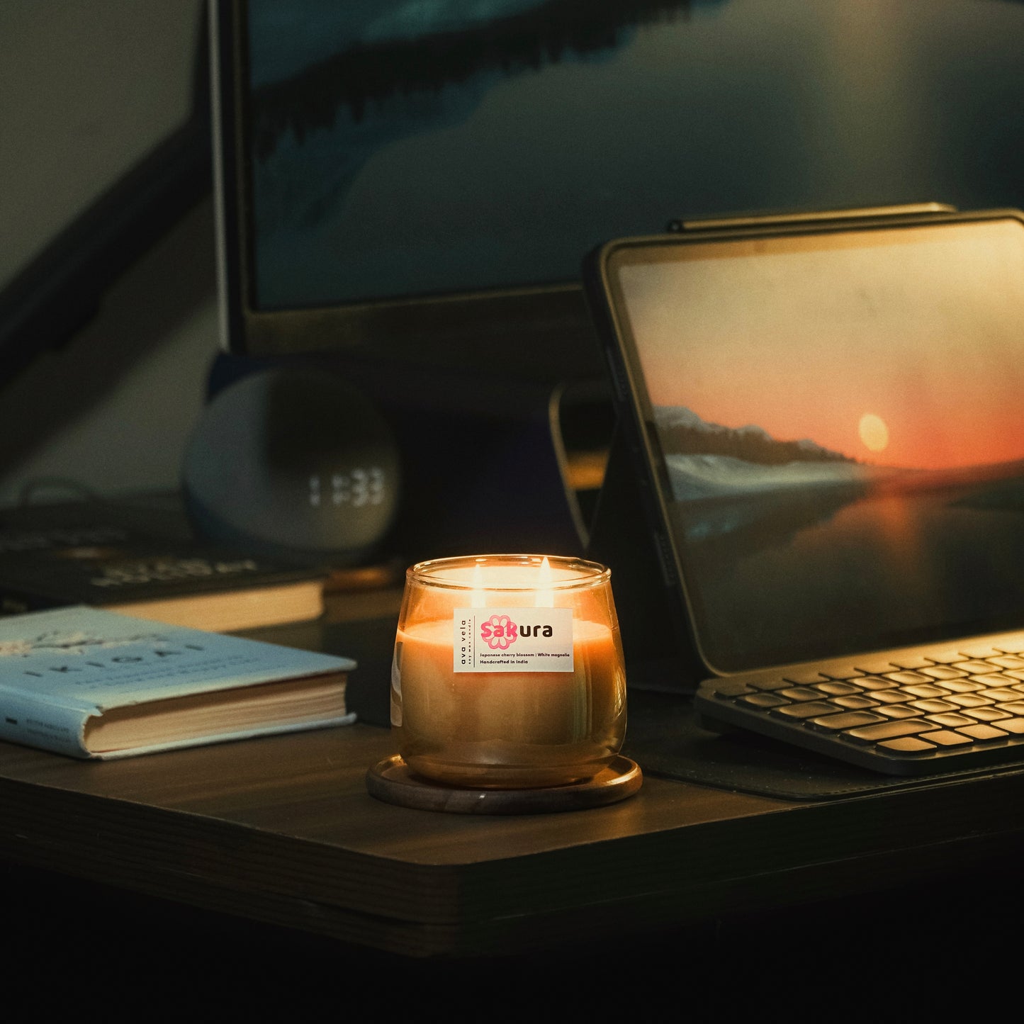Le Santal (Sandalwood + Musk + Amber) Soy Wax Scented Candle 48 Hours Burn Time